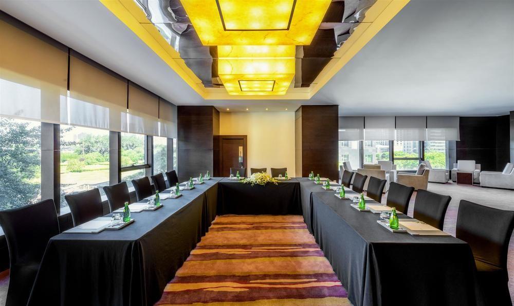 The Westin Beijing Chaoyang Hotel Екстериор снимка